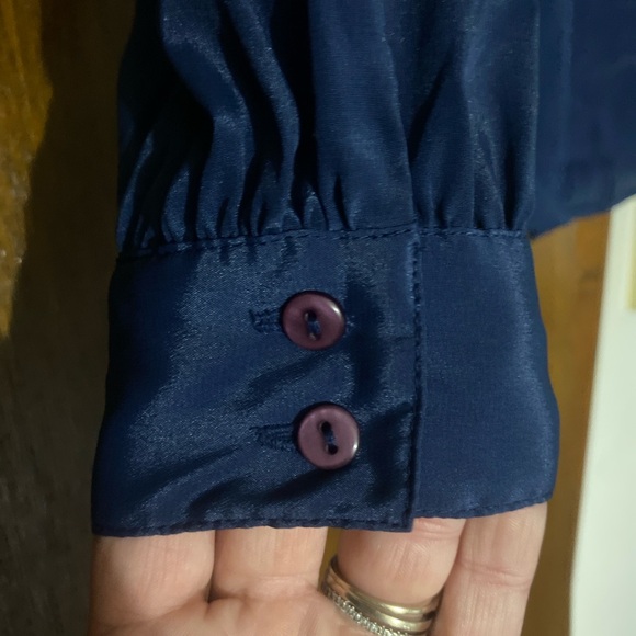 Kristen Blue Blouse 💙 willow Ridge bundle 💚2 for 1 price $$ - Picture 3 of 12